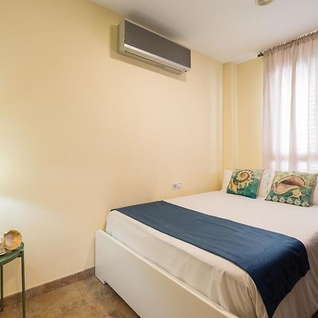 City Family Avatar Duplex Near The Beach Las Palmas de Gran Canaria Ngoại thất bức ảnh